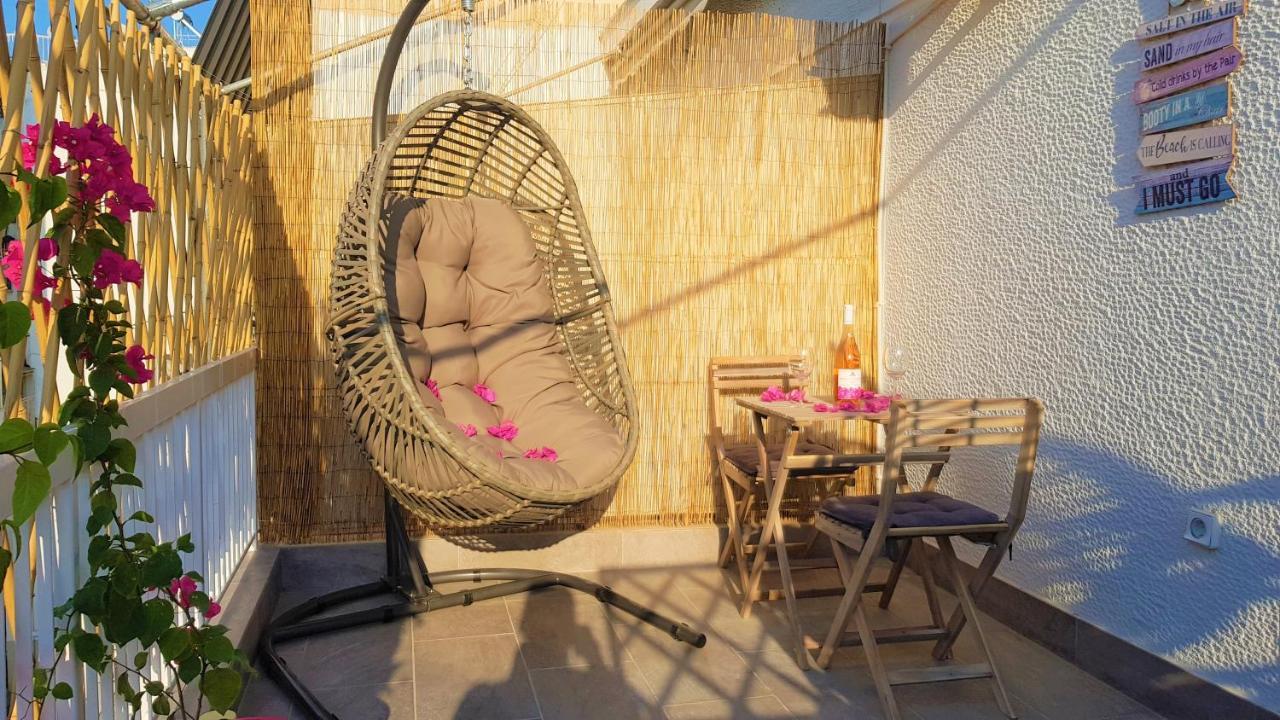 Appartamento Wow Penthouse Boutique In The Heart Of Historical Center Atene Esterno foto
